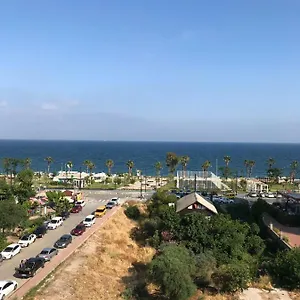 Zeynel אנטליה